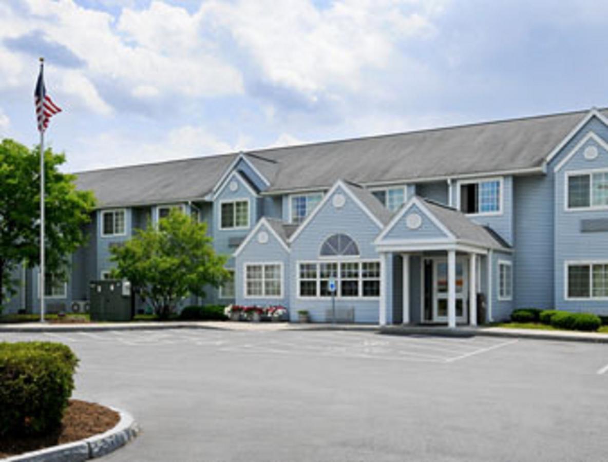 Microtel Inn & Suites By Wyndham Seneca Falls Exterior photo